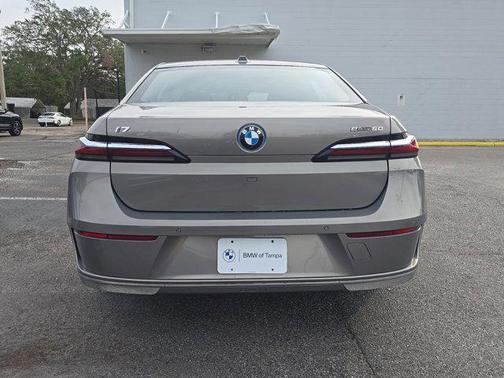2025 BMW i7 eDrive50