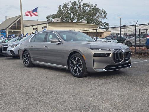 2025 BMW i7 eDrive50