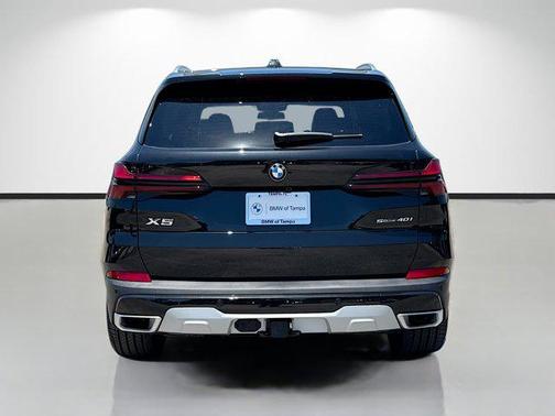 Black Sapphire Metallic 2026 BMW X5 sDrive40i