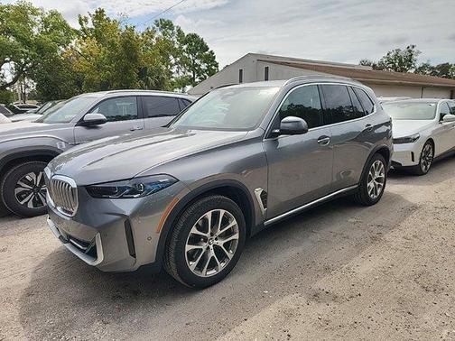 2025 BMW X5 xDrive40i