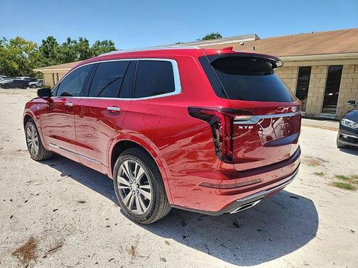 2024 Cadillac XT6 Premium Luxury FWD