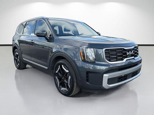 Gravity Gray 2024 Kia Telluride S