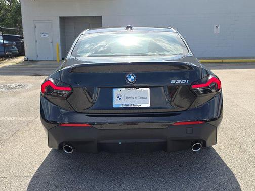 2024 BMW 230 i