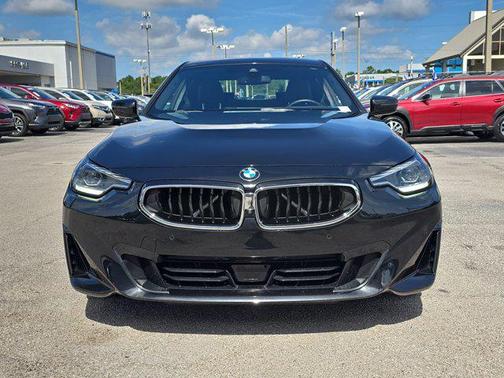 2024 BMW 230 i