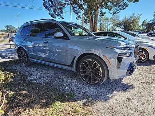 2023 BMW X7 xDrive40i