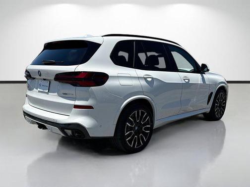 Alpine White 2026 BMW X5 PHEV xDrive50e