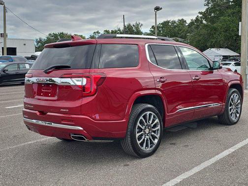 2020 GMC Acadia Denali