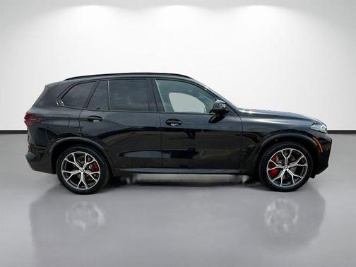 Black Sapphire Metallic 2026 BMW X5 PHEV xDrive50e