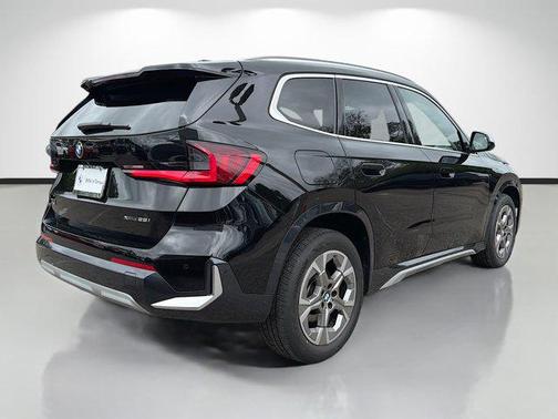 Jet Black 2023 BMW X1 xDrive28i