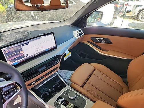 2025 BMW 330 i