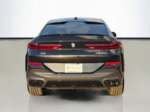 2026 BMW X6 M60i