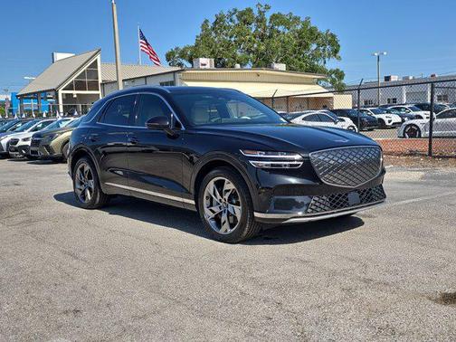 2023 Genesis Electrified GV70 Advanced AWD