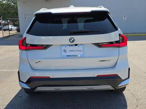 2025 BMW X1 xDrive28i