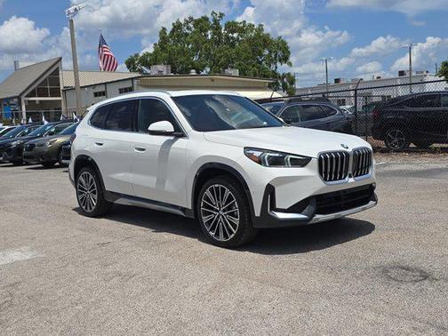 2025 BMW X1 xDrive28i