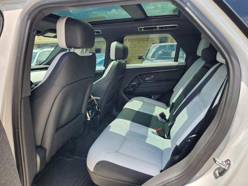 2024 Land Rover Range Rover Sport SE