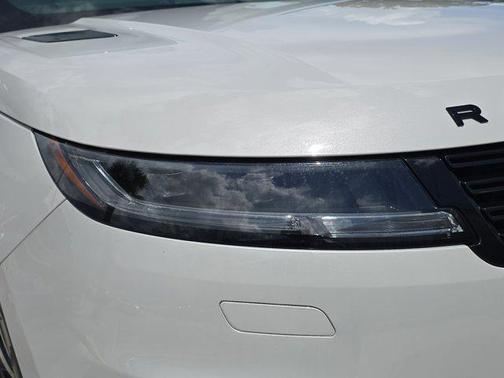2024 Land Rover Range Rover Sport SE