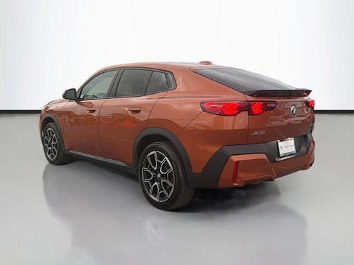 2025 BMW X2 xDrive28i