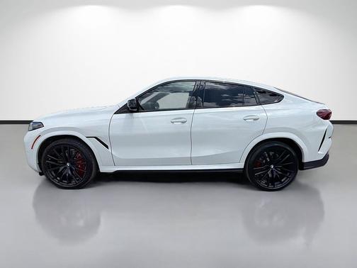 Alpine White 2027 BMW X6 M60i