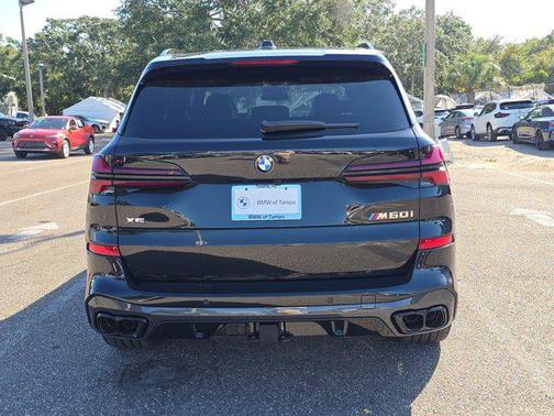 2026 BMW X5 M60i