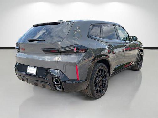 Dravit Grey Metallic 2026 BMW XM Label