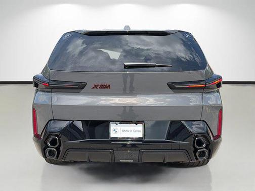 Dravit Grey Metallic 2026 BMW XM Label