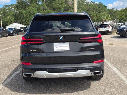 2025 BMW X5 xDrive40i