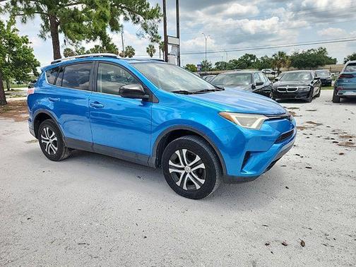 2016 Toyota RAV4 LE