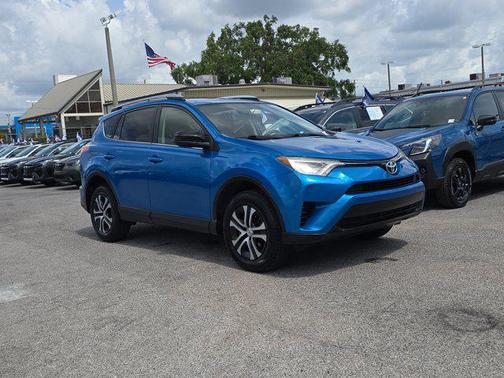 2016 Toyota RAV4 LE