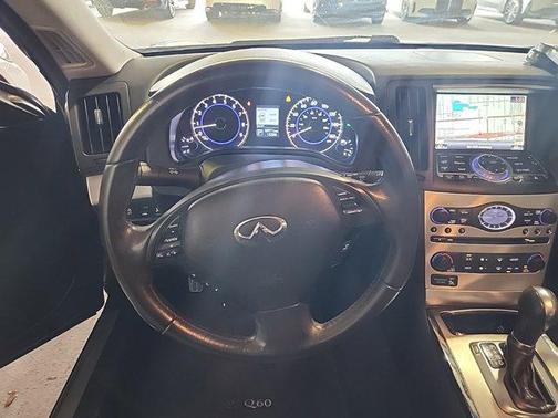 2015 INFINITI Q60 S