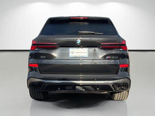 2026 BMW X5 M60i