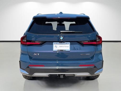 Night Dusk Blue Metallic 2026 BMW X1 xDrive28i
