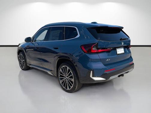 Night Dusk Blue Metallic 2026 BMW X1 xDrive28i