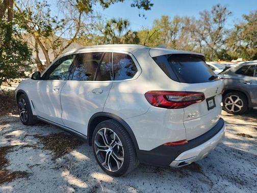 2023 BMW X5 sDrive40i