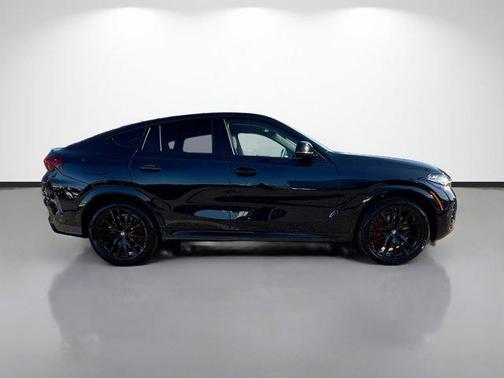 2026 BMW X6 M60i