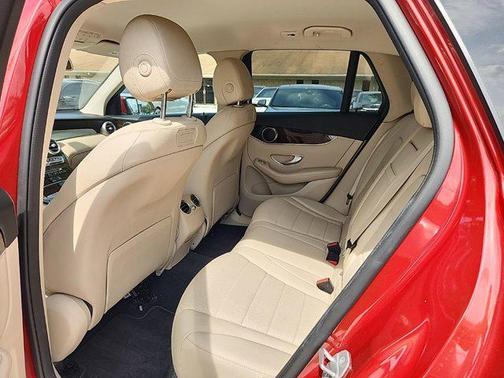 2019 Mercedes-Benz GLC 300 Base