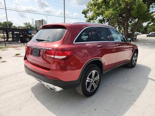 2019 Mercedes-Benz GLC 300 Base