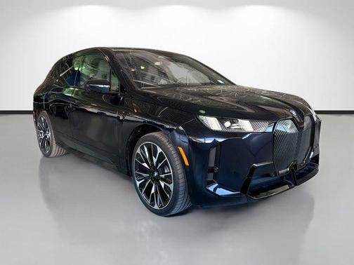 2026 BMW iX xDrive60