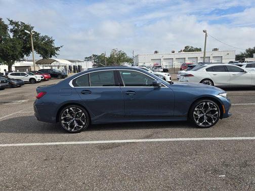 2025 BMW 330 i