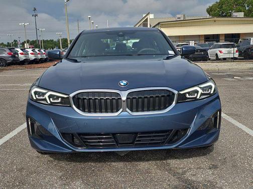 2025 BMW 330 i