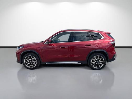 Vegas Red Metallic 2026 BMW X1 xDrive28i