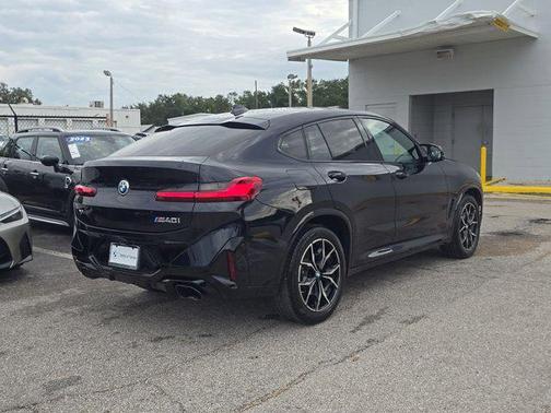 2024 BMW X4 M40i