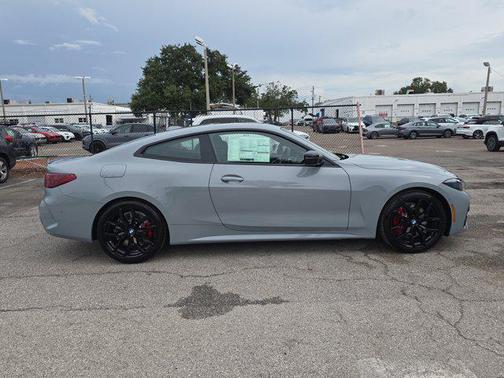 2026 BMW 430 i