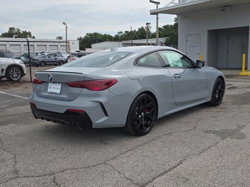 2026 BMW 430 i