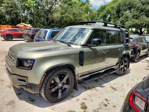 Pangea Green Metallic 2021 Land Rover Defender 110 X-Dynamic SE