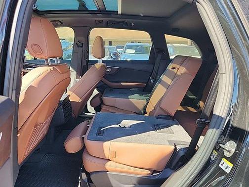 2025 Audi Q7 45 Premium