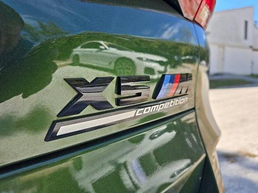 2022 BMW X5 M Base