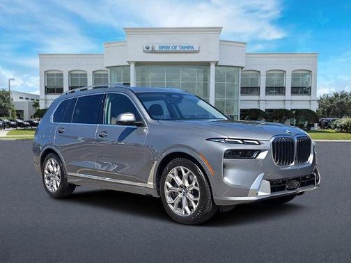 2025 BMW X7 xDrive40i