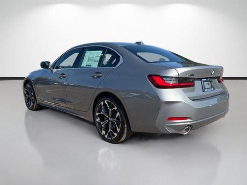 2026 BMW 330 xDrive NA