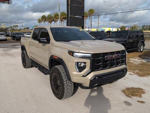 2023 GMC Canyon AT4
