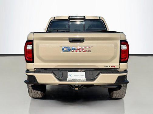 2023 GMC Canyon AT4